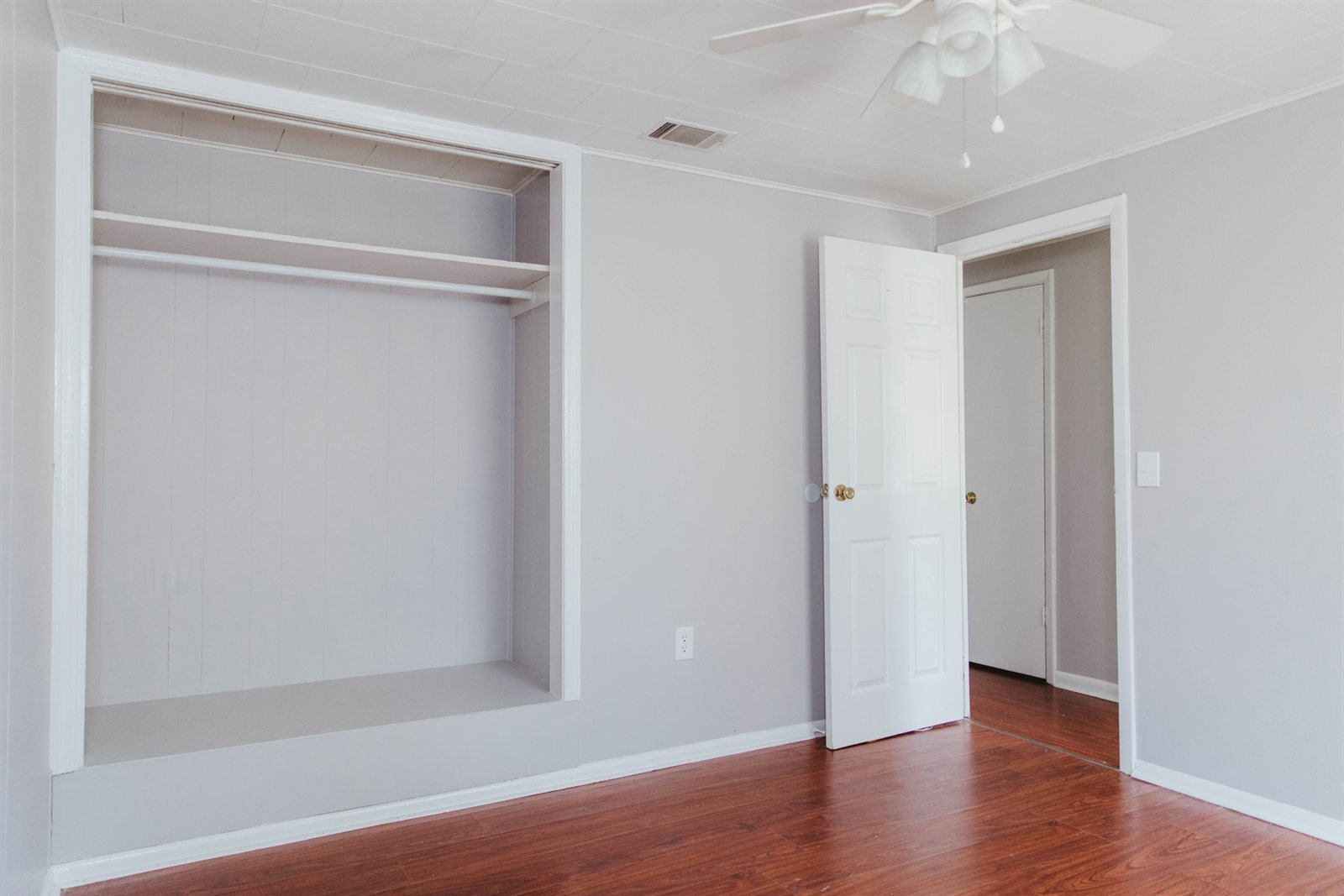 3-bedroom apartment bedroom at The Mill Gardens — a room of their own for high school students in the Veterans High School zone